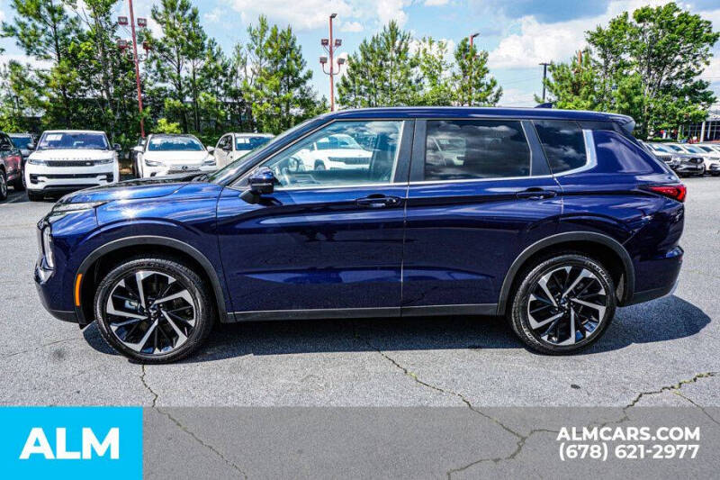 2024 Mitsubishi Outlander SE