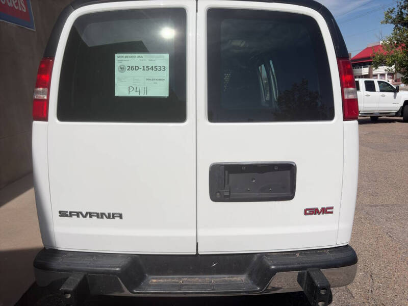2024 GMC Savana 2500