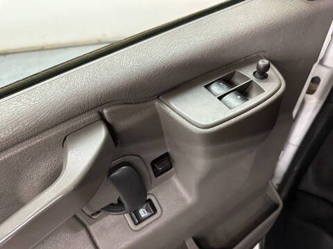 2021 Chevrolet Express 2500