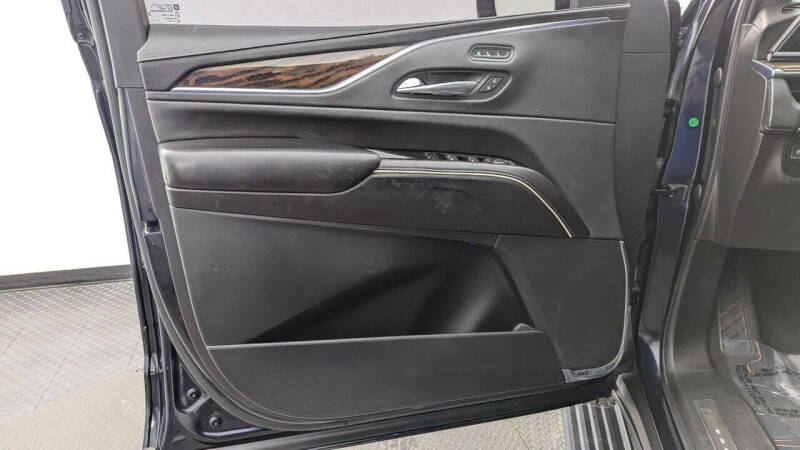 2021 Cadillac Escalade ESV Premium Luxury Platinum