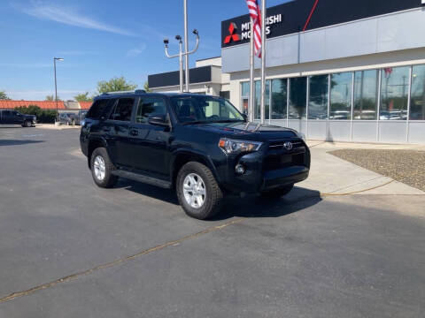 2024 Toyota 4Runner SR5