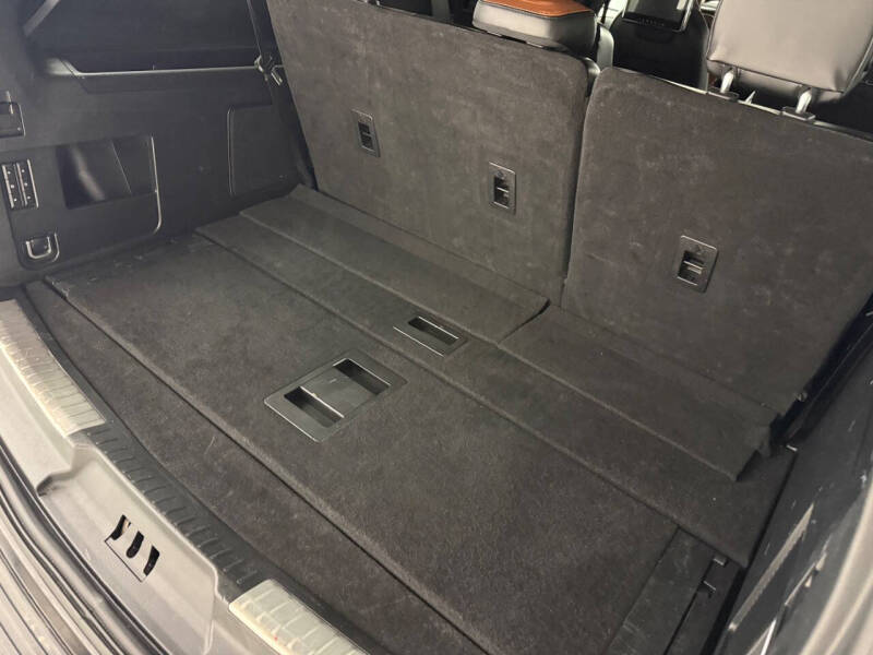 2021 Lincoln Navigator L Reserve