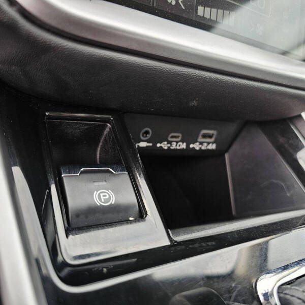 2023 Subaru Legacy Premium