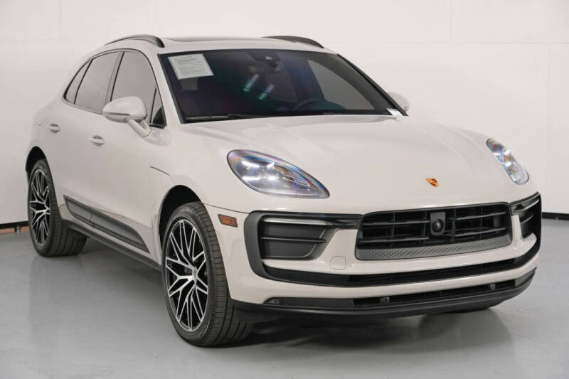 2023 Porsche Macan