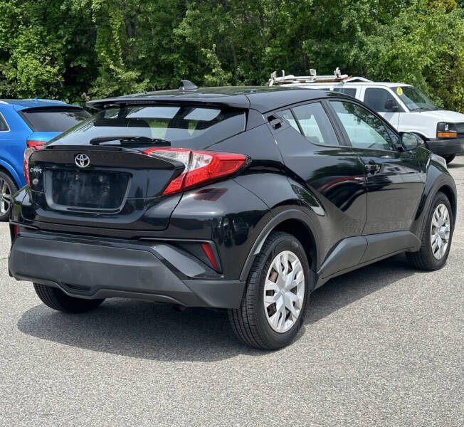 2019 Toyota C-HR LE