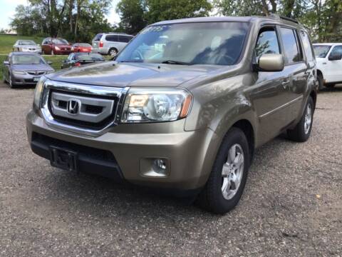 2011 Honda Pilot for sale at Sparkle Auto Sales in Maplewood MN