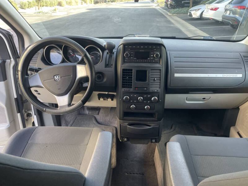 2008 Dodge Grand Caravan SE