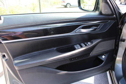 2019 BMW 7 Series 740i