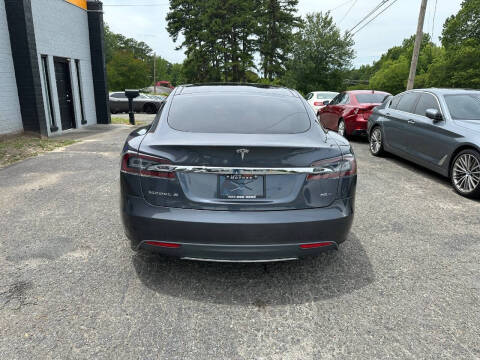 2015 Tesla Model S 85D