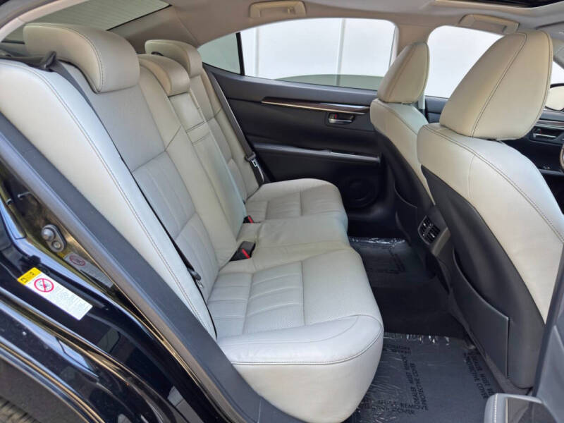 2016 Lexus ES 350