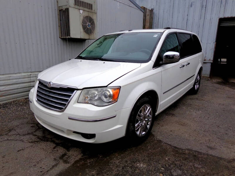 2010 Chrysler Town and Country for sale at Philadelphia Public Auto Auction in Philadelphia PA