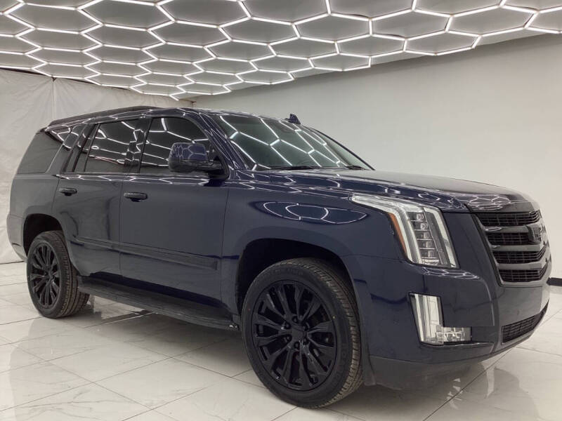2020 Cadillac Escalade Luxury
