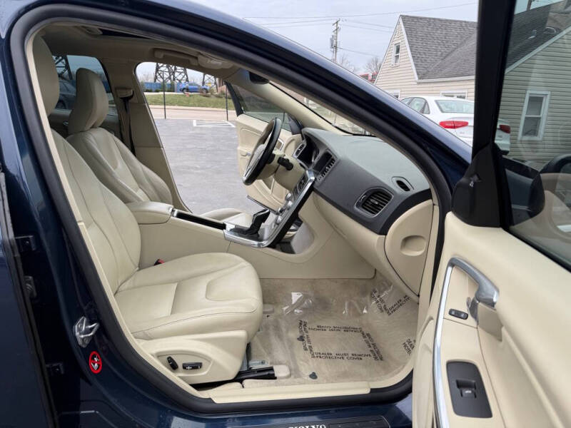 2015 Volvo S60 T5 Drive-E Premier