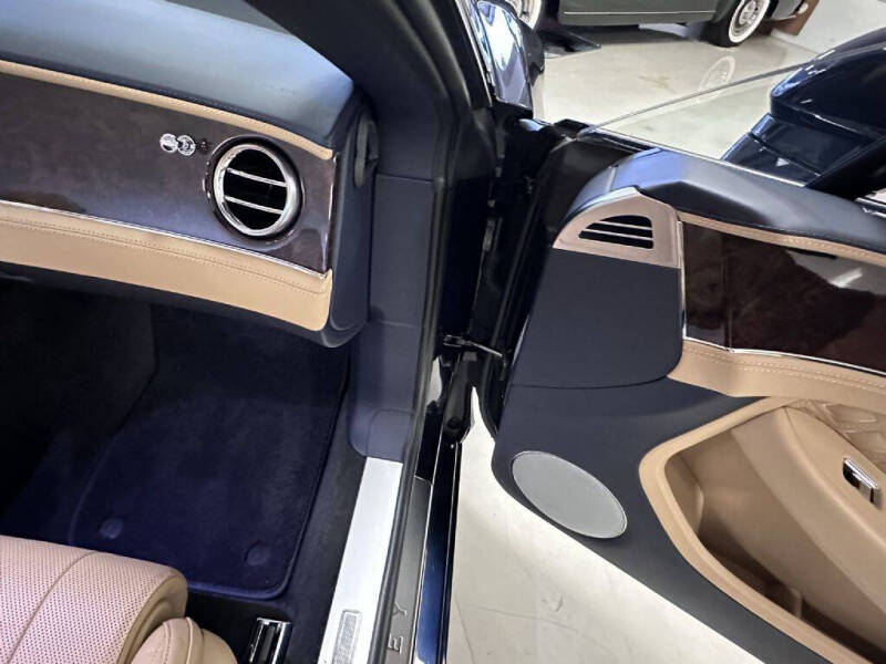 2021 Bentley Continental GTC V8