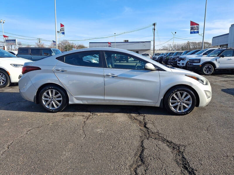 2015 Hyundai Elantra SE