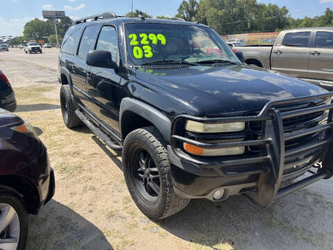 2003 Chevrolet Suburban for sale at SCOTT HARRISON MOTOR CO in Houston TX