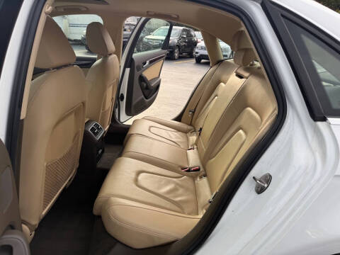 2015 Audi A4 2.0T quattro Premium