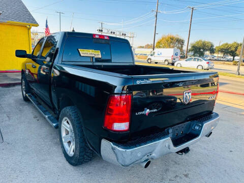 2019 RAM 1500 Classic SLT