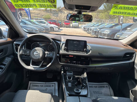 2021 Nissan Rogue SV