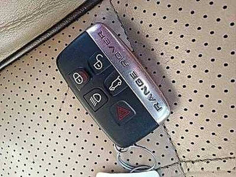 2012 Jaguar XJL Portfolio