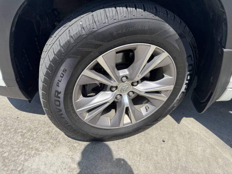 Image 7 of 2014 Toyota Highlander XLE