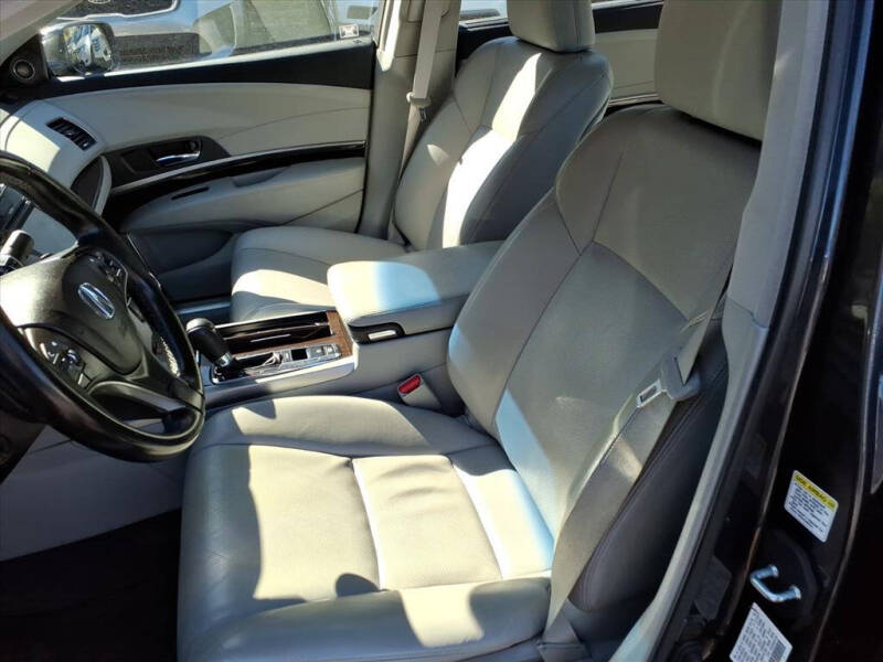 2014 Acura RLX w/Advance