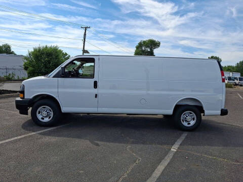 2026 Chevrolet Express 2500