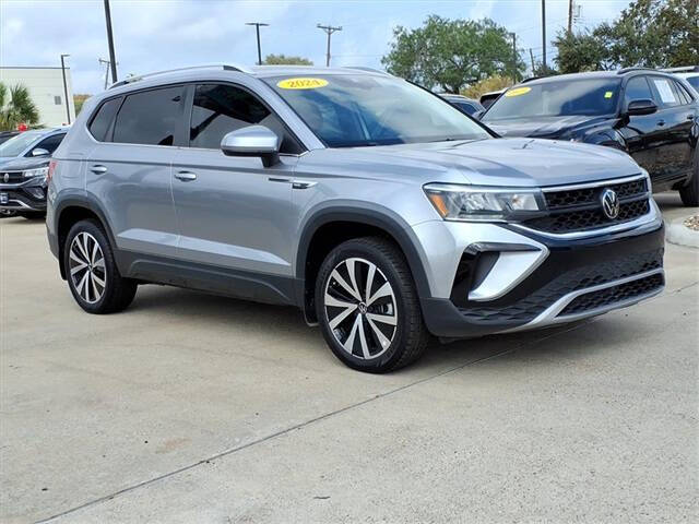 2024 Volkswagen Taos SE