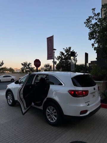 2019 Kia Sorento LX