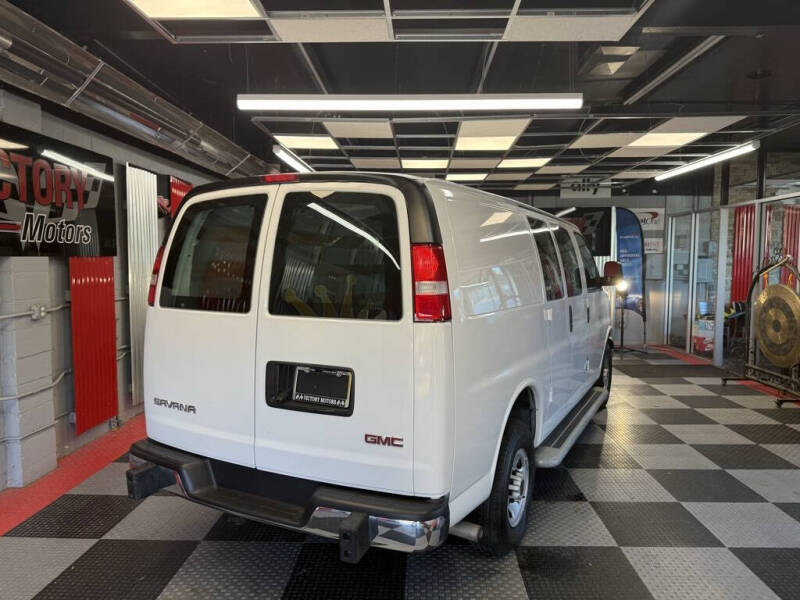 2023 GMC Savana 2500