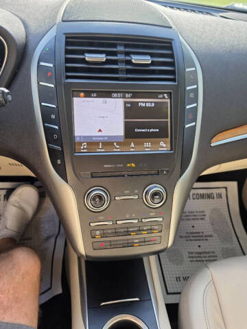 2019 Lincoln MKC Select
