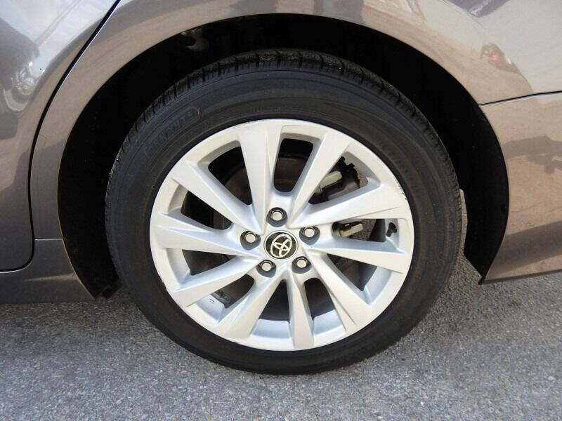 2021 Toyota Camry  - $19,900