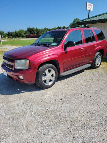 2008 Chevrolet TrailBlazer for sale at WESTSIDE GARAGE LLC in Keokuk IA