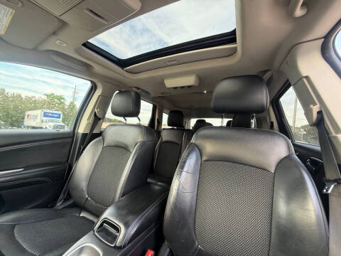 2020 Dodge Journey Crossroad