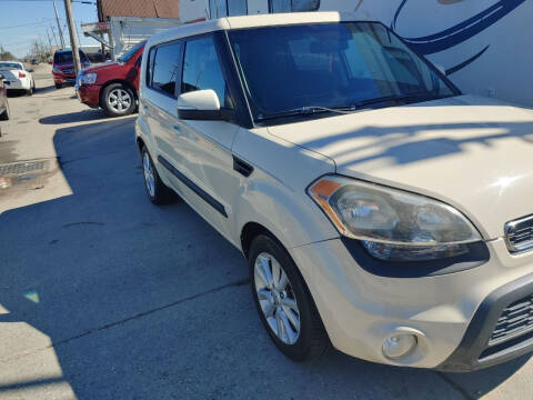 2013 Kia Soul for sale at Finish Line Auto LLC in Luling LA