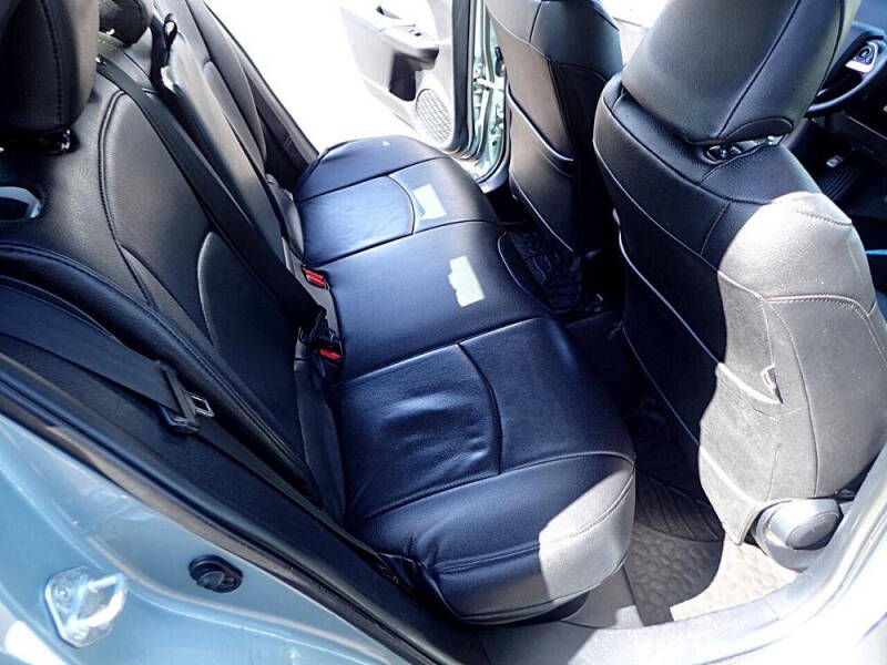 2016 Toyota Prius Two