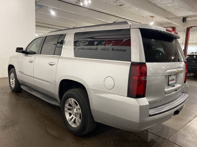 2017 Chevrolet Suburban LS