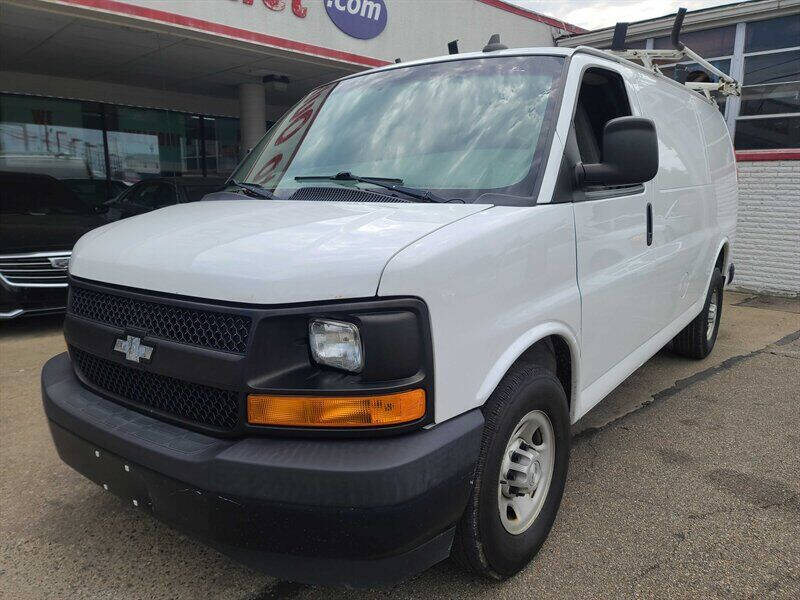 2017 Chevrolet Express 2500