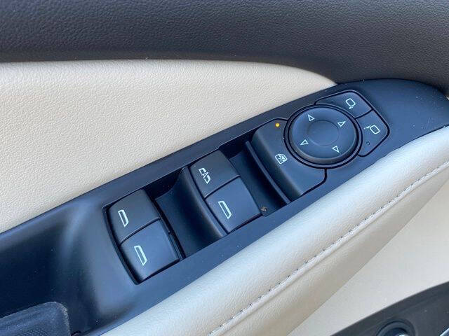 2021 Buick Enclave Essence