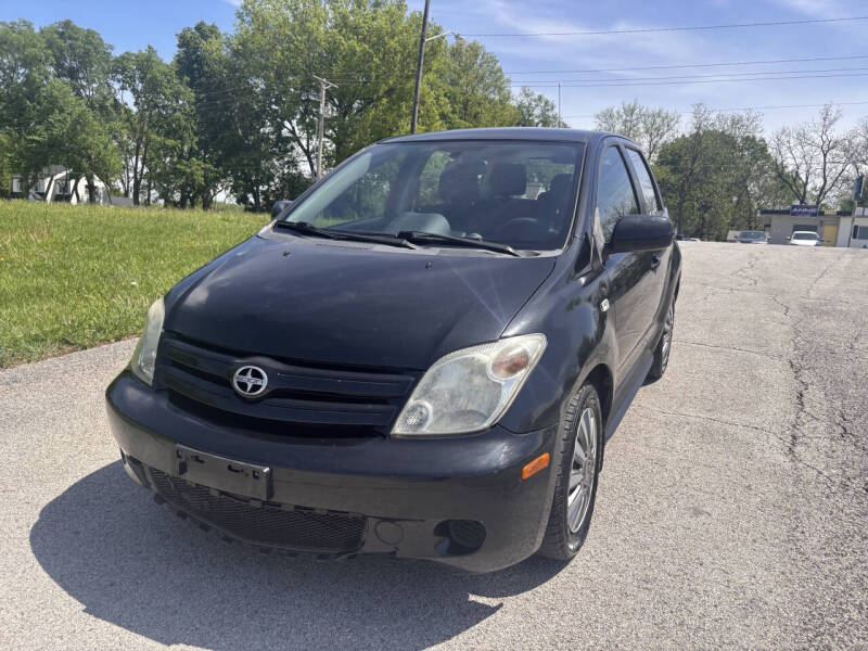 Used 2005 Scion xA Base with VIN JTKKT624850092994 for sale in Kansas City, MO