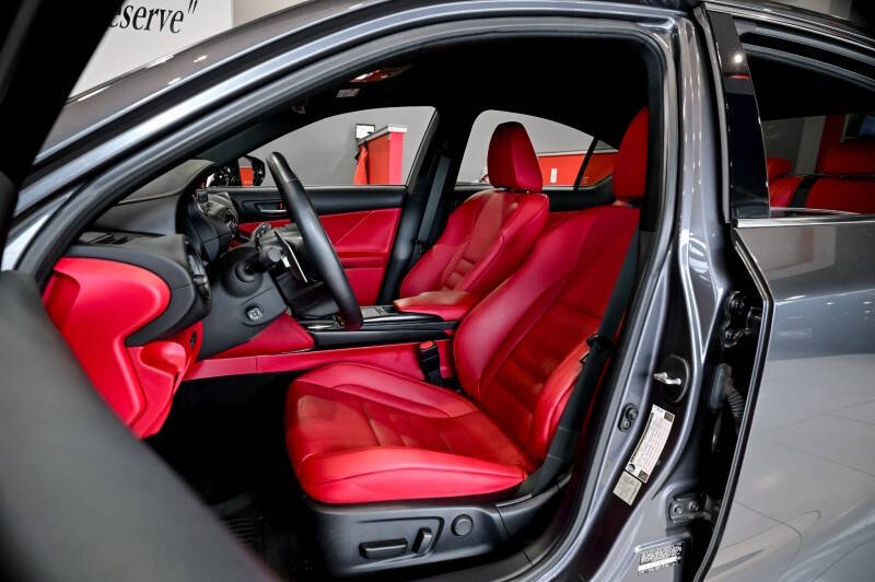 2023 Lexus IS 350 F SPORT