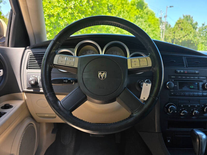 2005 Dodge Magnum RT