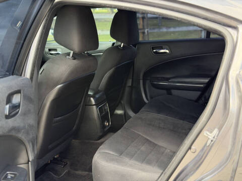 2014 Dodge Charger SE