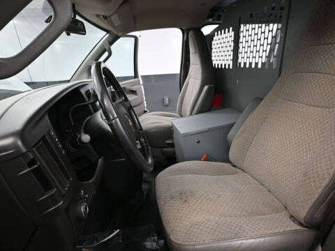 2022 Chevrolet Express 2500