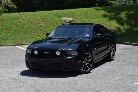 2014 Ford Mustang GT Premium Photo