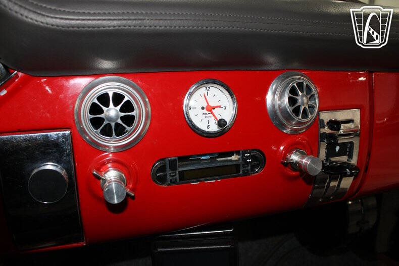 1958 Chevrolet Apache