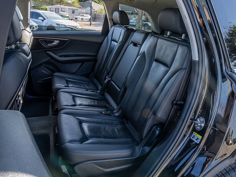 2020 Audi Q7 quattro Premium Plus 55 TFSI