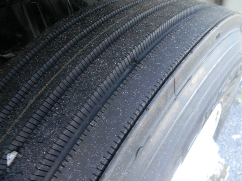 2022 Freightliner M2 106