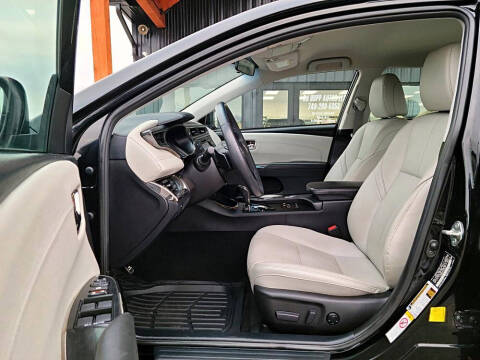 2018 Toyota Avalon XLE