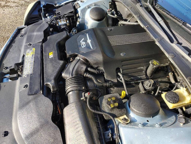 2002 Ford Thunderbird